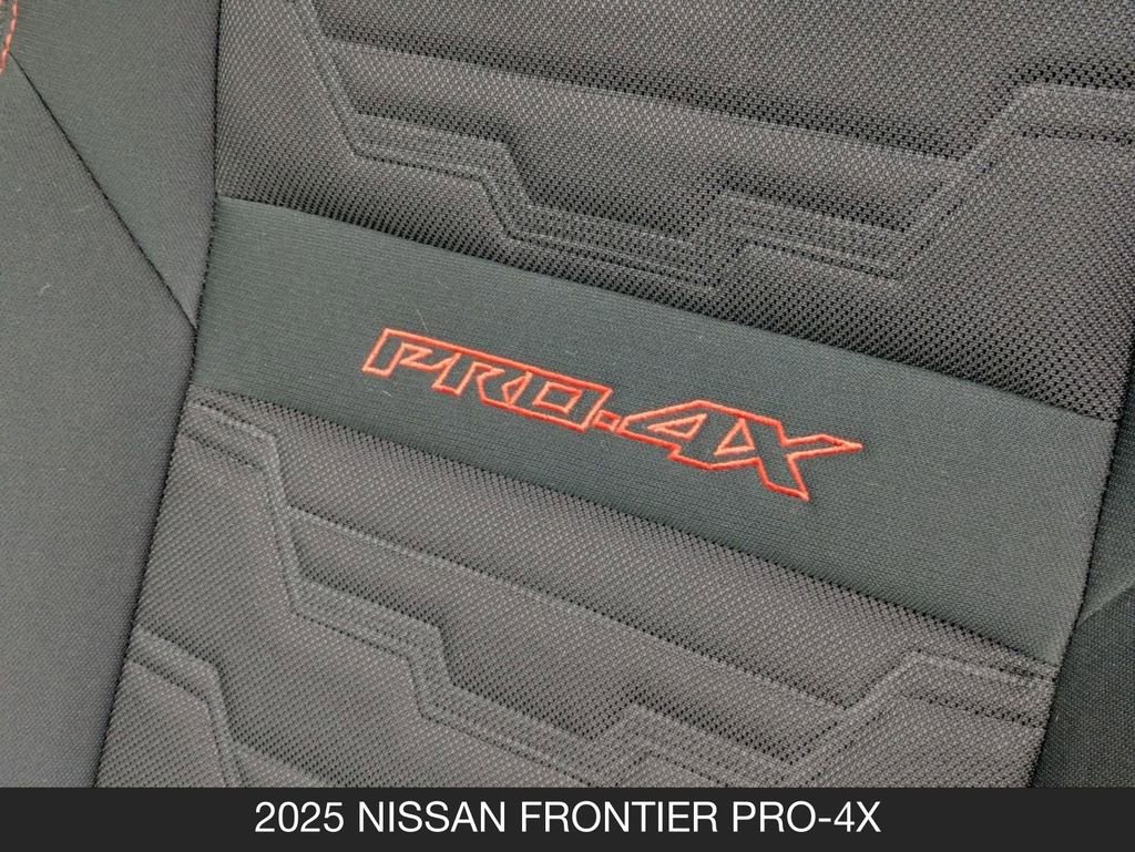 Certified 2025 Nissan Frontier PRO-4X AWD/4WD image 21