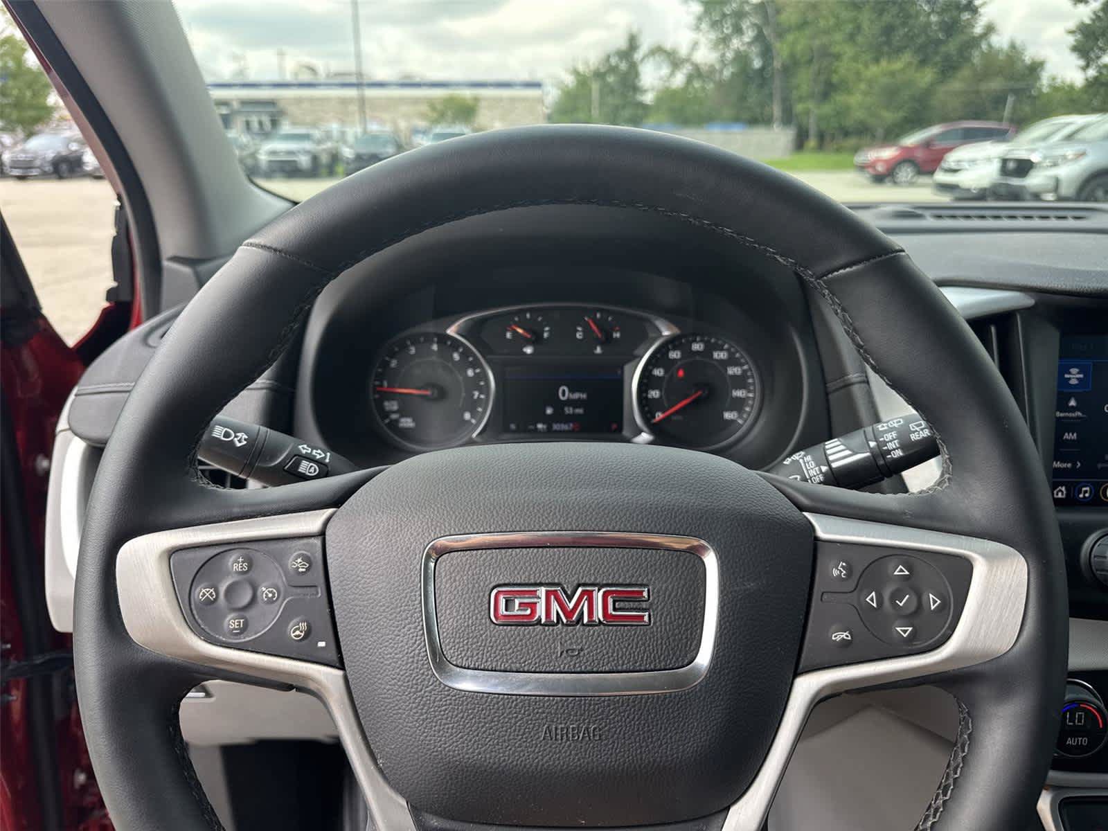 Used 2023 GMC Terrain SLT AWD/4WD image 18