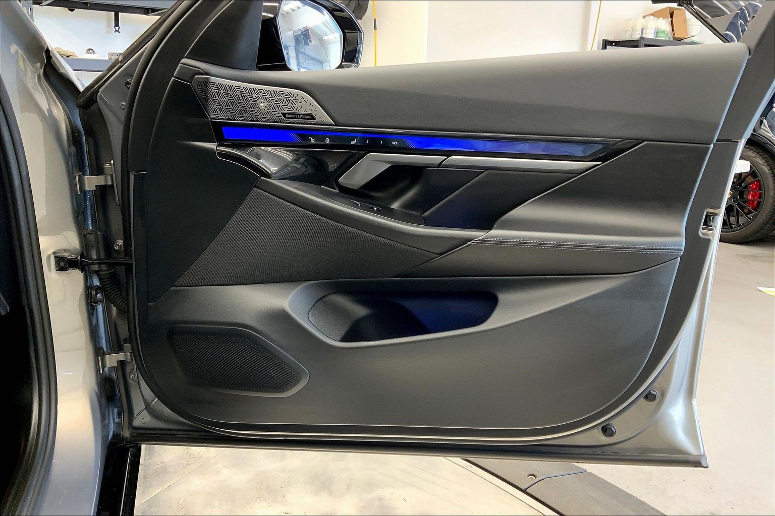 Used 2024 BMW i5 M60 w/ Premium Package AWD/4WD image 27