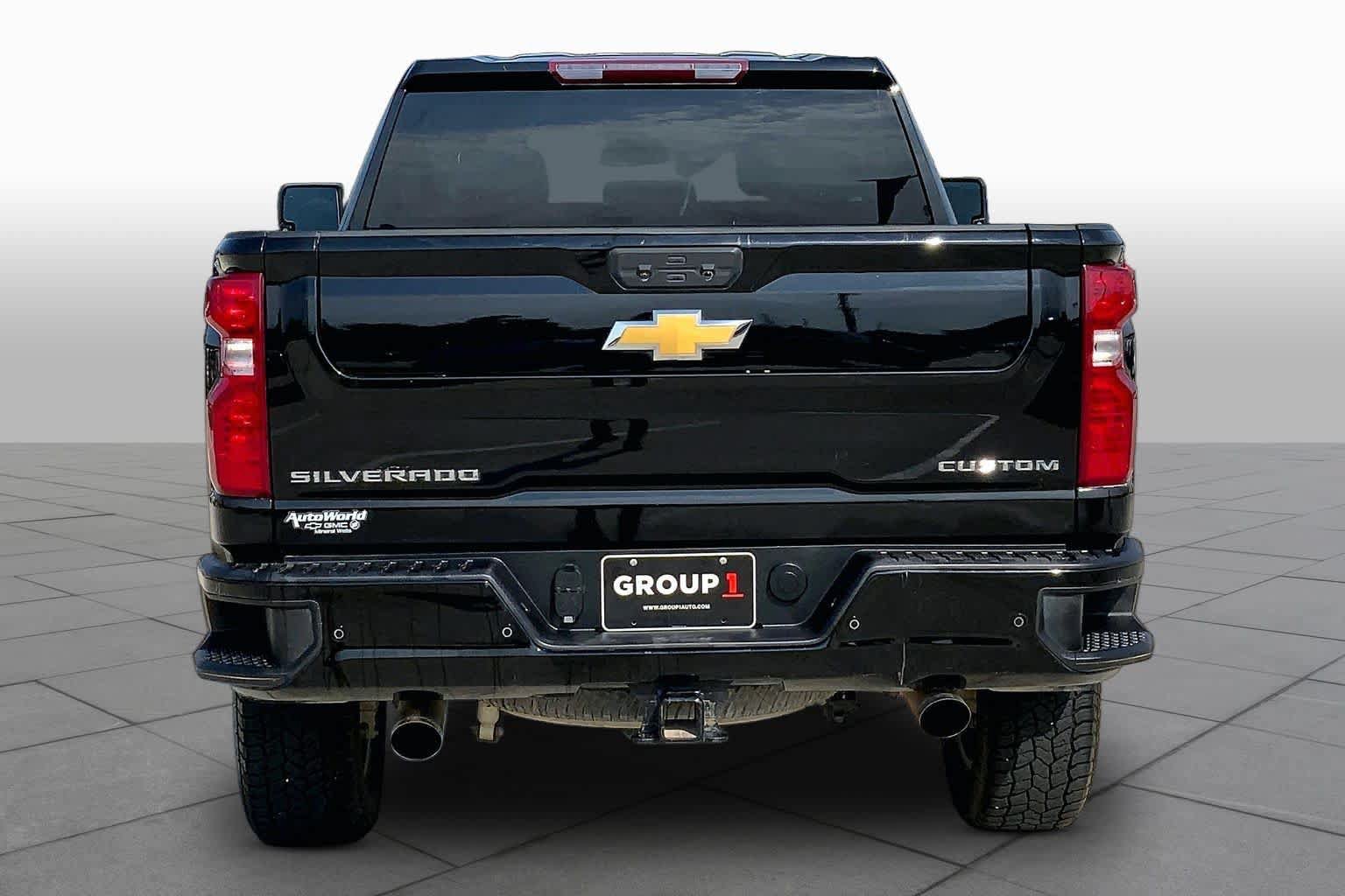 Certified 2024 Chevrolet Silverado 2500 Custom w/ Custom Value Package AWD/4WD image 5
