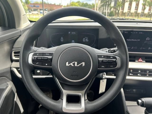 Certified 2024 Kia Sportage LX FWD image 33