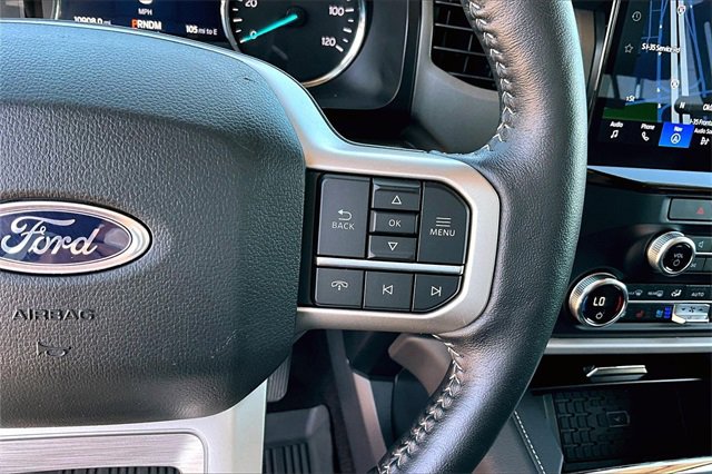 Used 2022 Ford Expedition XLT image 18