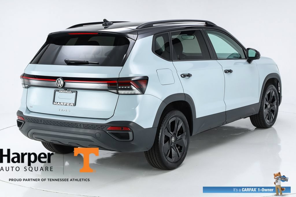 Used 2025 Volkswagen Taos SE FWD image 46