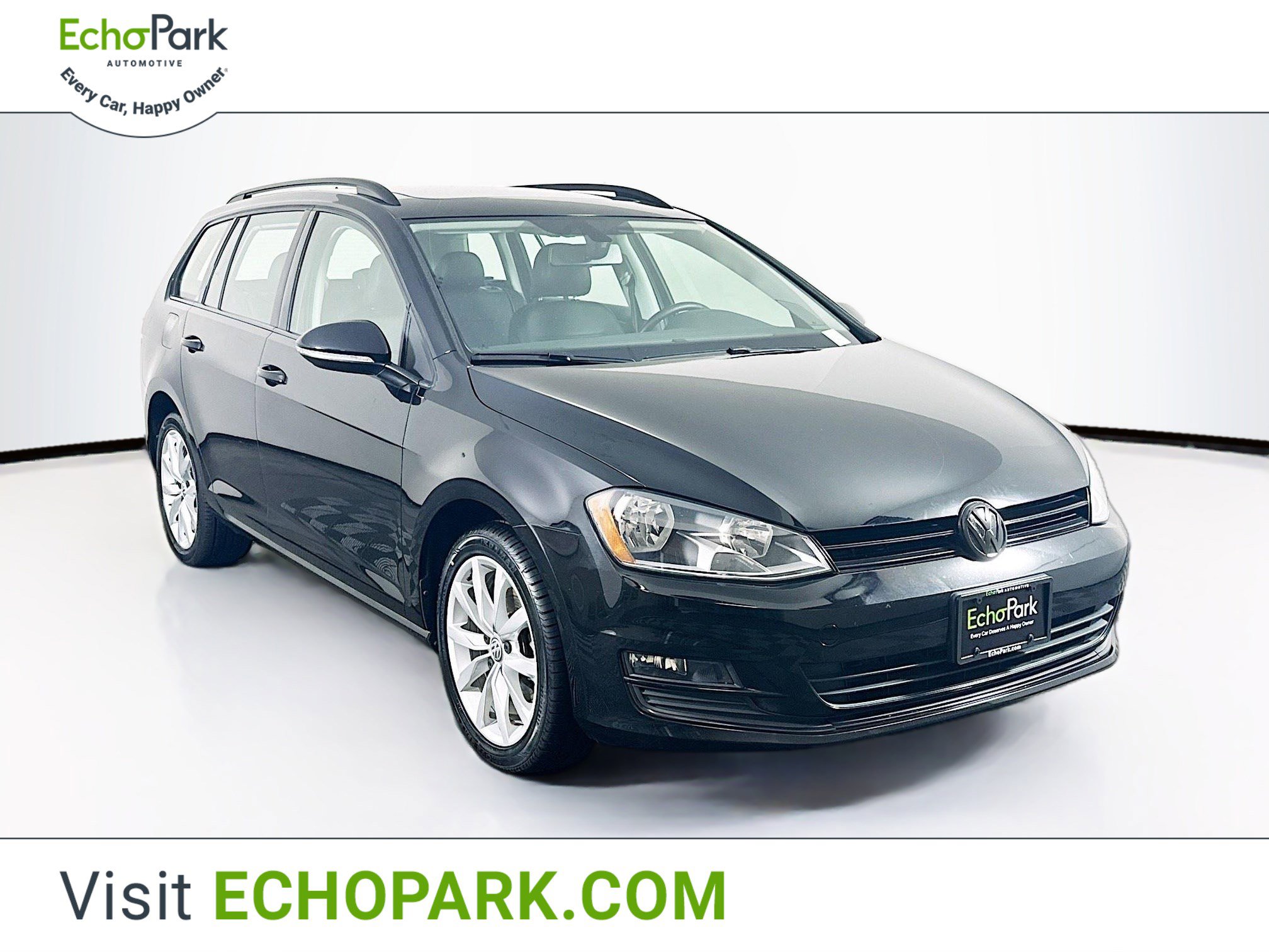 Used 2017 Volkswagen Golf SE