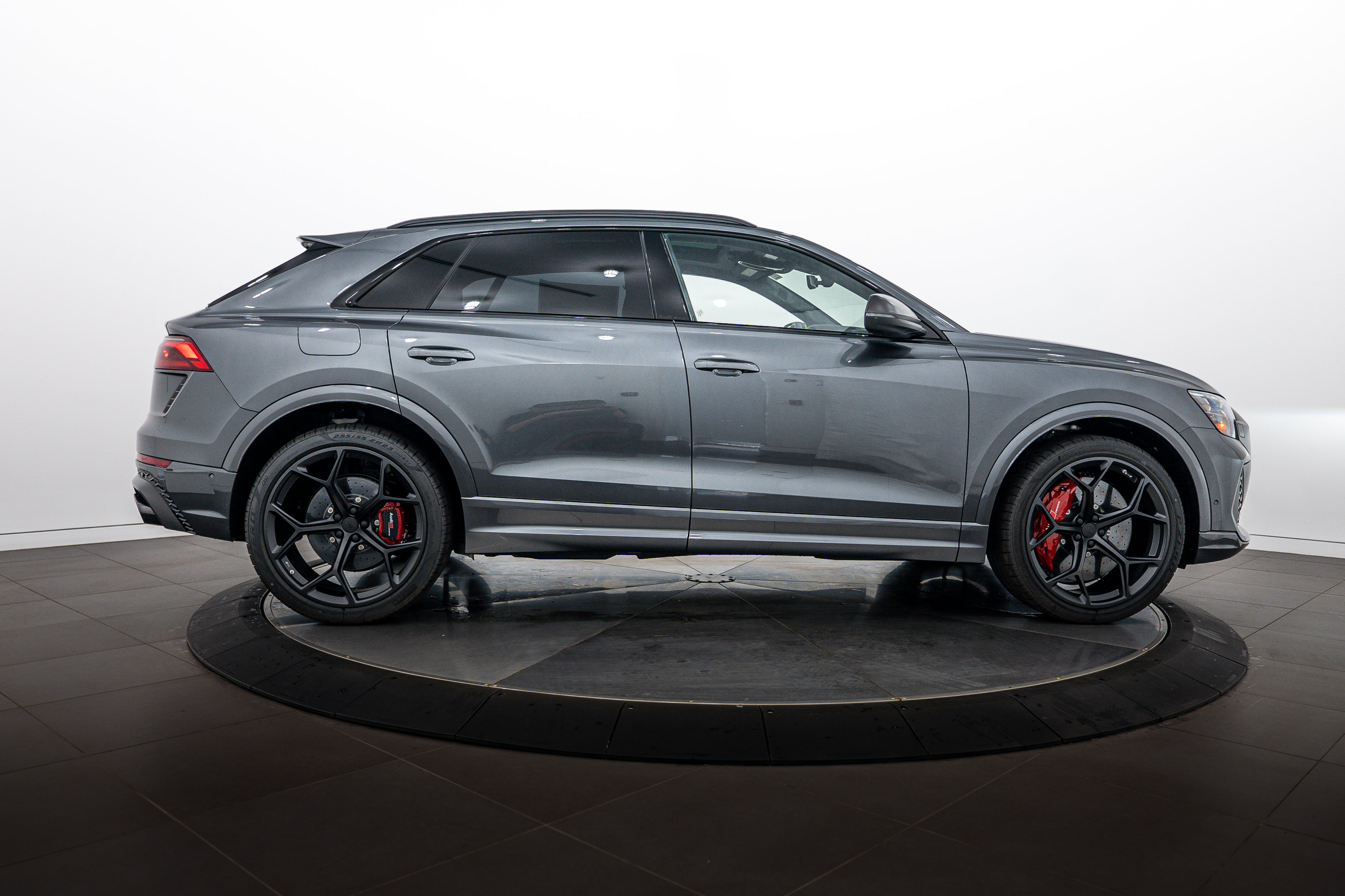 New 2026 Audi RS Q8 performance AWD/4WD image 3