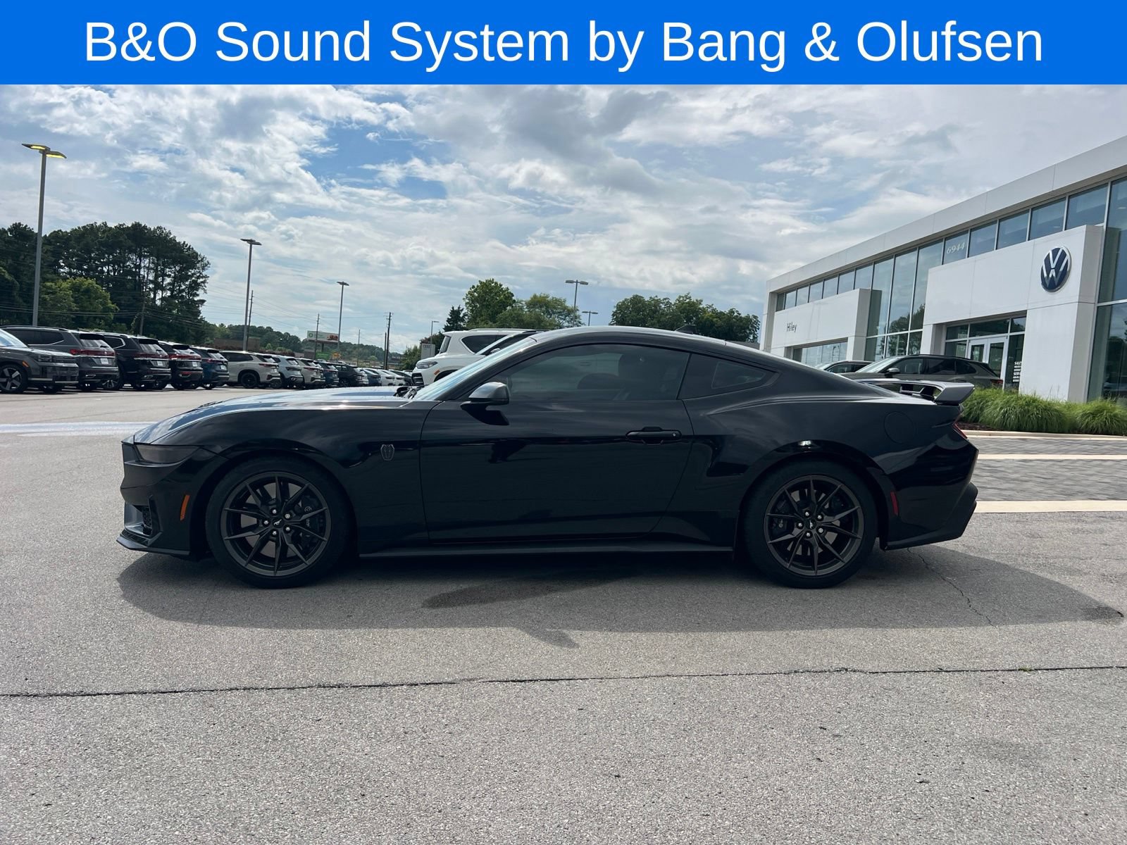 Used 2024 Ford Mustang Dark Horse RWD image 4