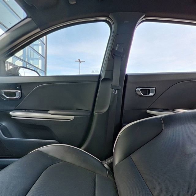 Certified 2025 Kia K4 GT-Line Turbo FWD image 27