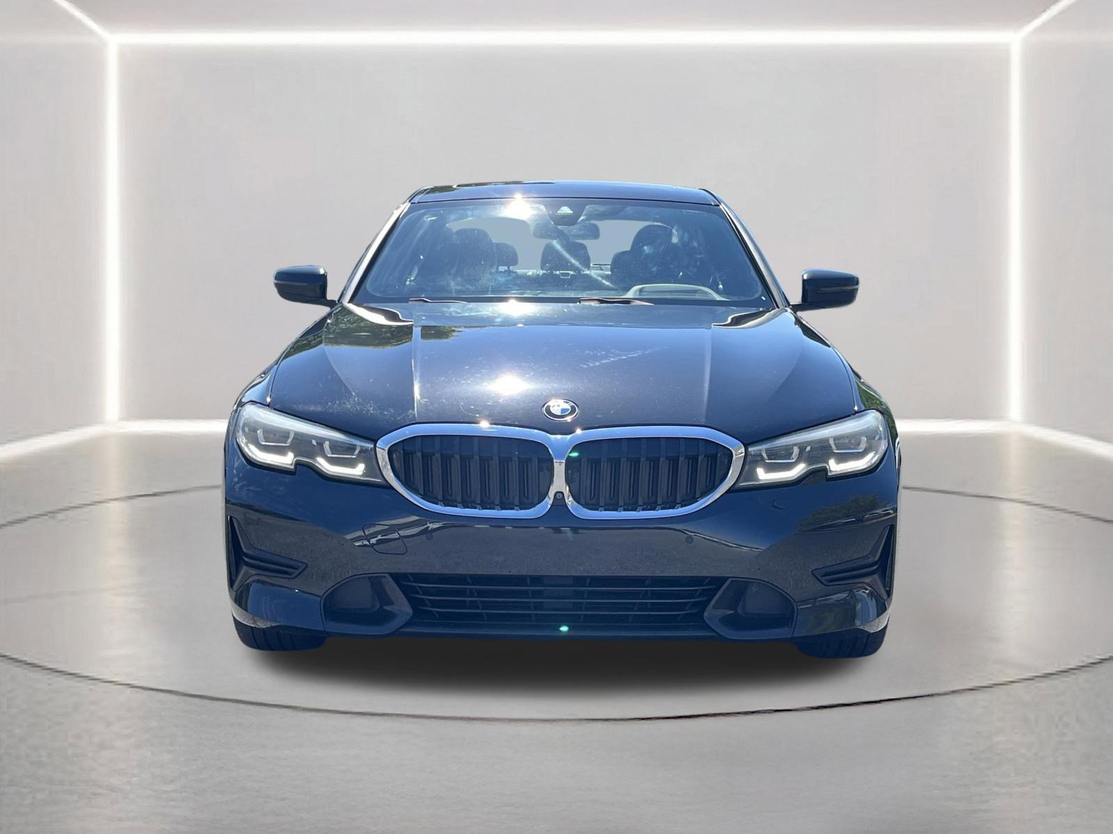 Used 2021 BMW 330i Sedan w/ Premium Package image 27