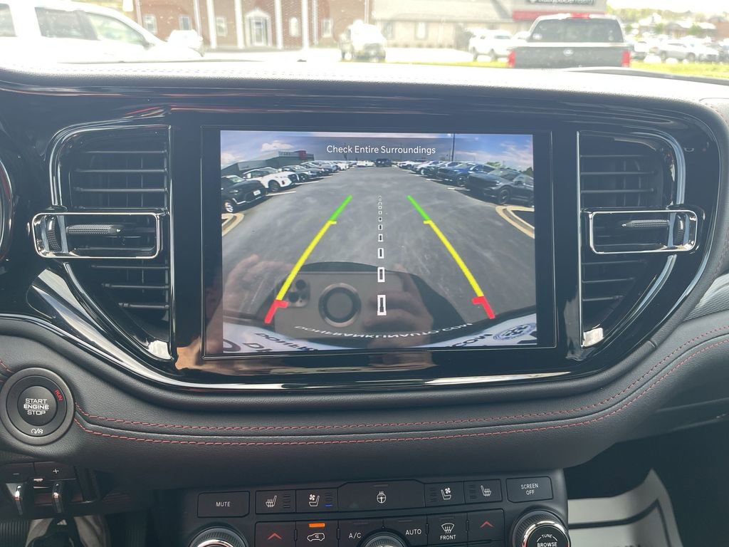 Used 2023 Dodge Durango GT image 17