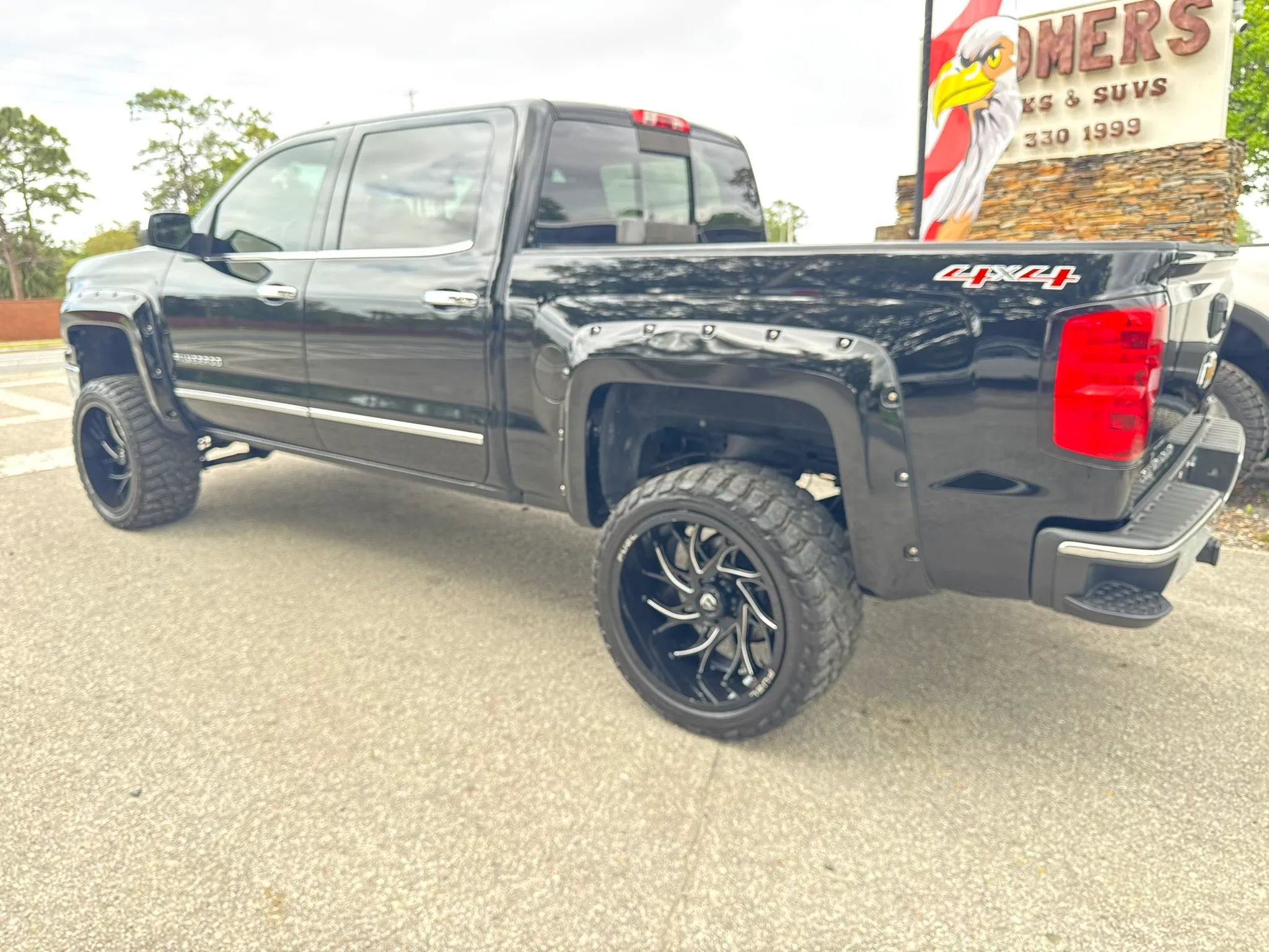 Used 2015 Chevrolet Silverado 1500 LTZ image 4