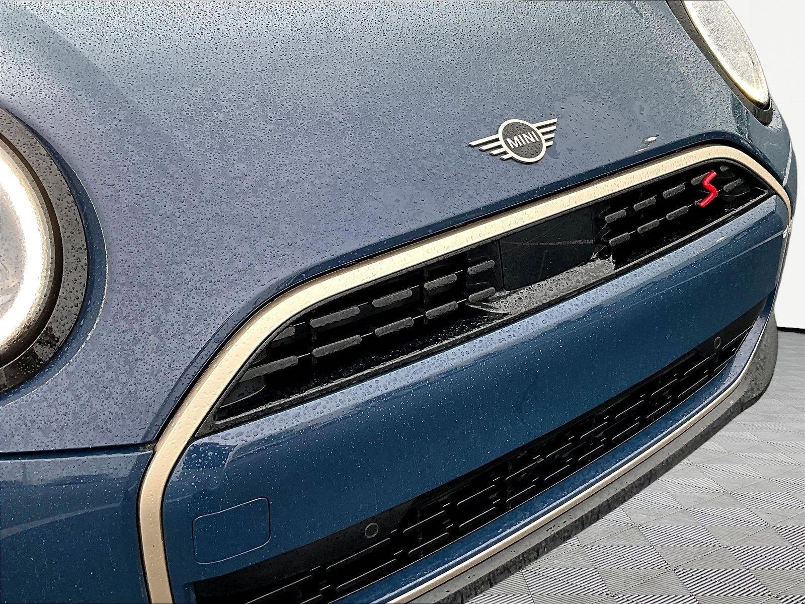 Used 2025 MINI Cooper S FWD image 32