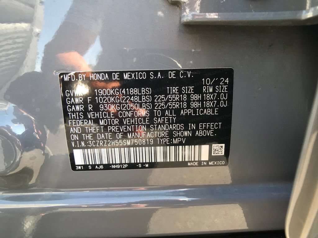 Certified 2025 Honda HR-V Sport image 17
