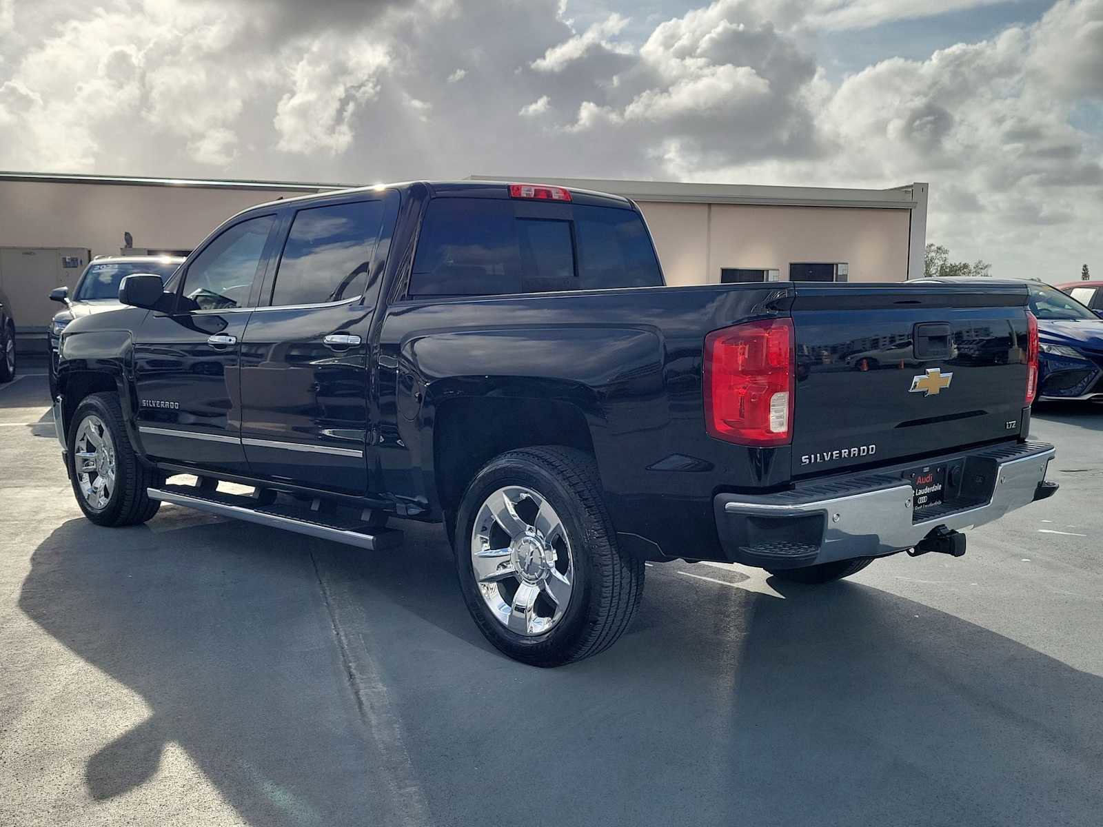 Used 2018 Chevrolet Silverado 1500 LTZ w/ Sport Package RWD image 4