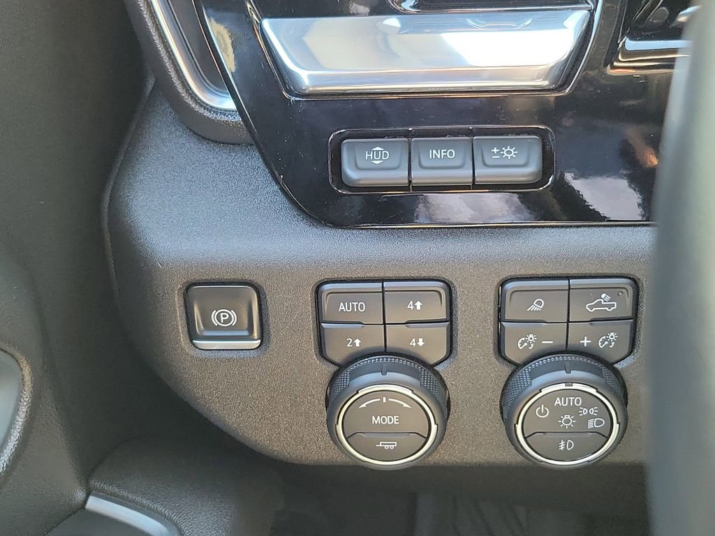 Used 2025 Chevrolet Silverado 2500 LTZ w/ Trail Boss Package image 27