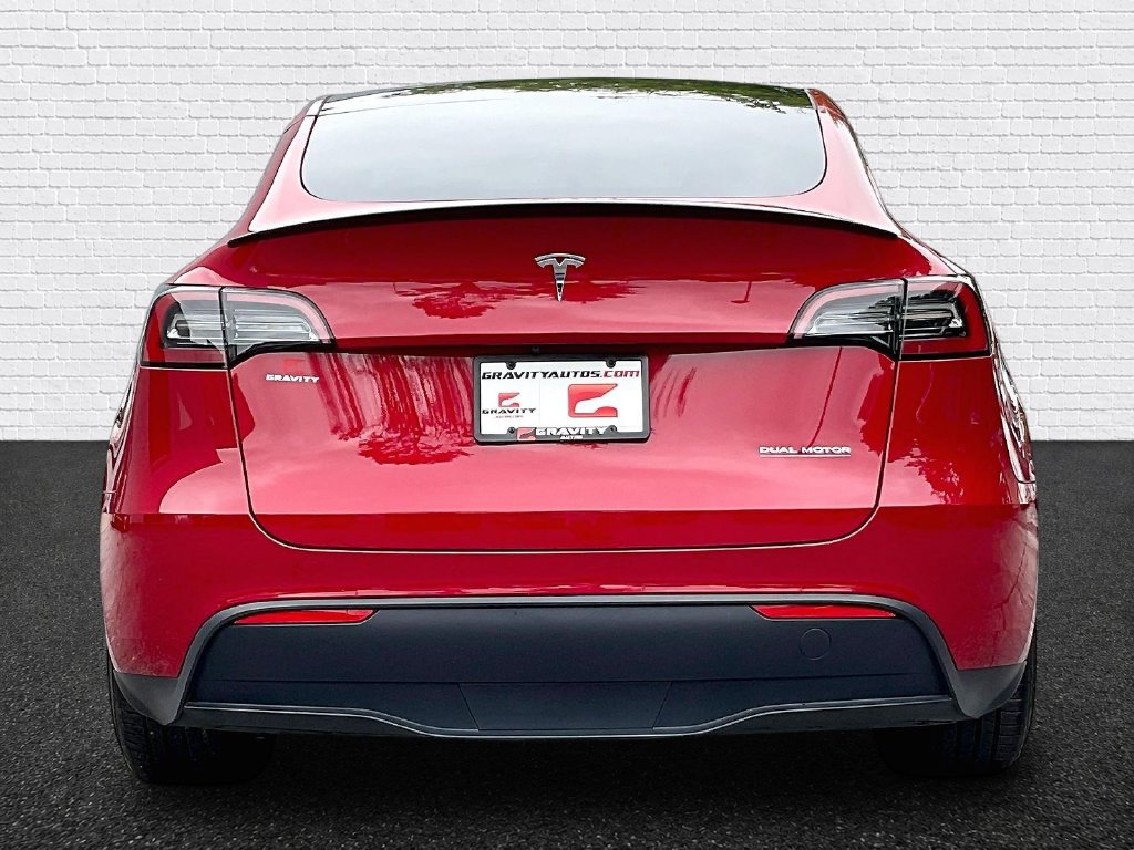 Used 2023 Tesla Model Y Performance AWD/4WD image 5