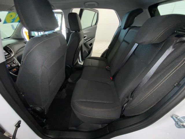 Used 2019 Chevrolet Trax LS FWD image 28