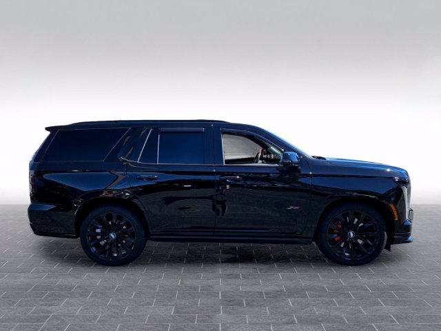 Used 2025 Cadillac Escalade V AWD/4WD image 4