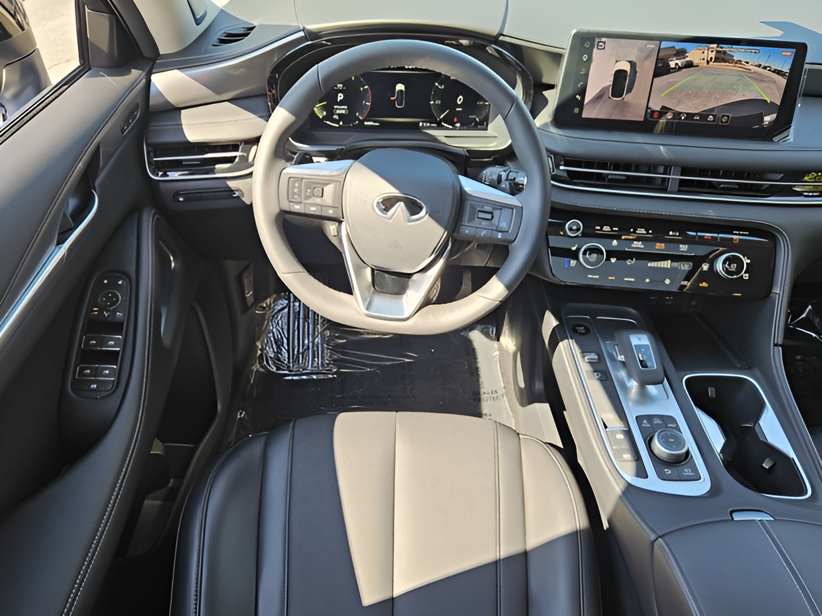 Used 2026 INFINITI QX60 Luxe w/ Cargo Package AWD/4WD image 12