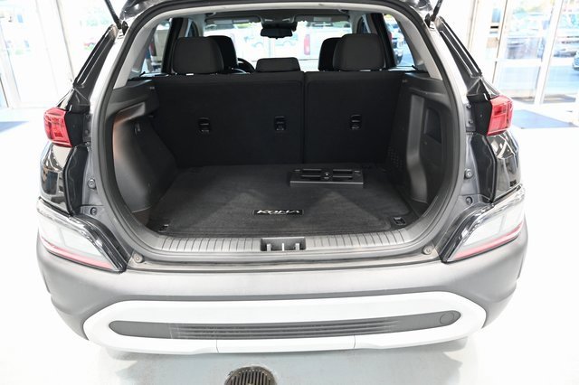 Used 2022 Hyundai Kona SEL w/ Cargo Package image 25