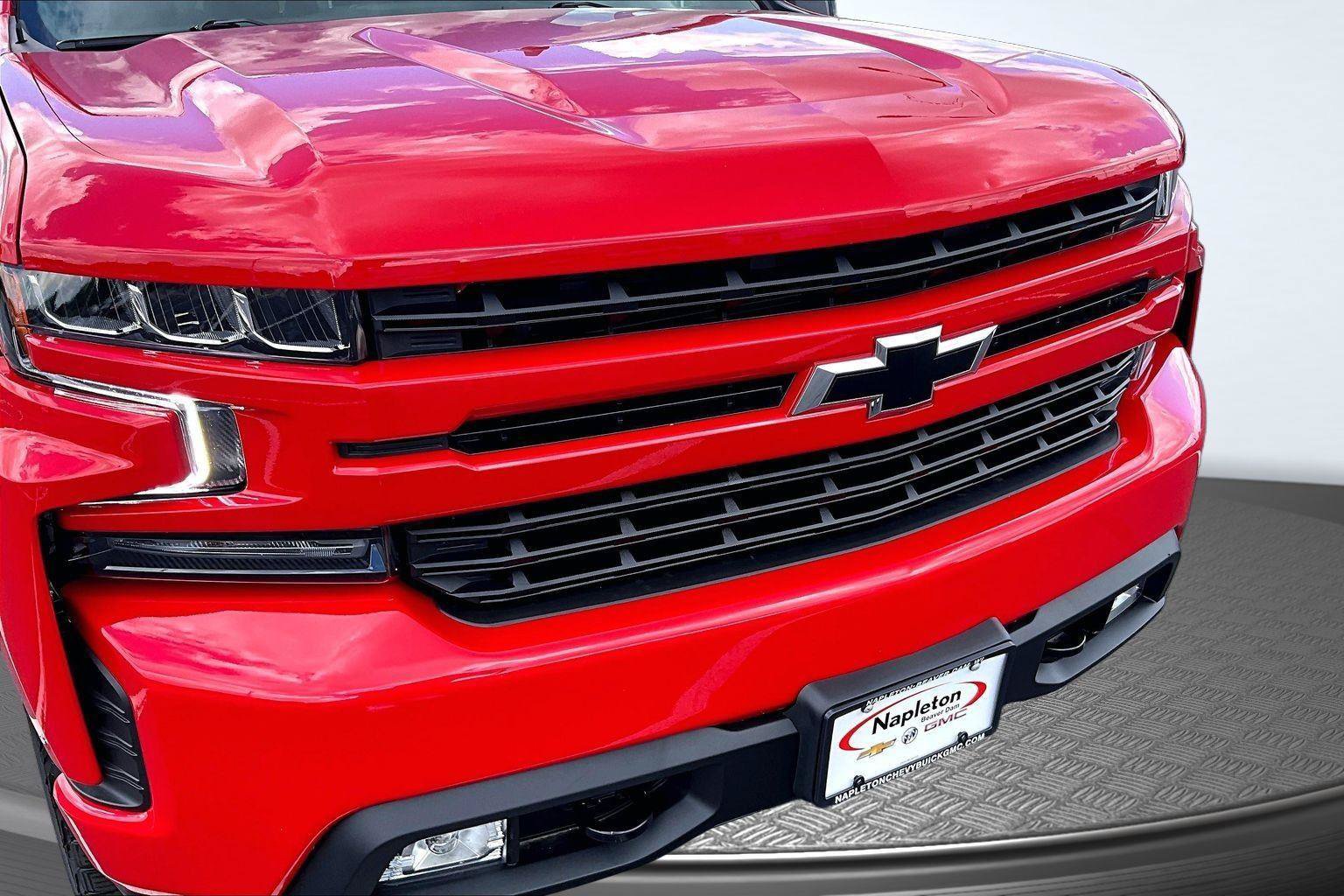 Used 2021 Chevrolet Silverado 1500 RST AWD/4WD image 29