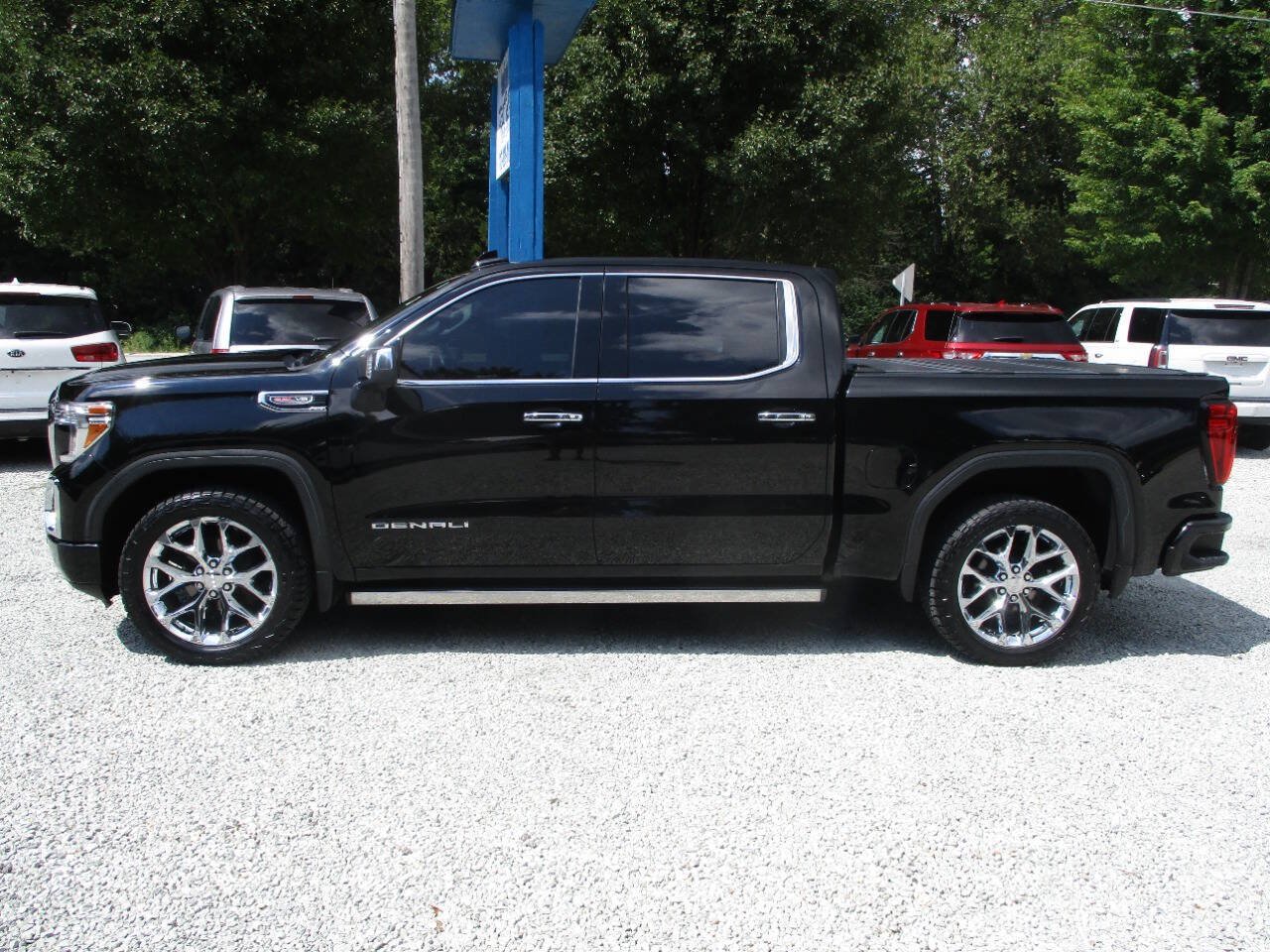 Used 2020 GMC Sierra 1500 Denali w/ Denali Ultimate Package AWD/4WD image 2