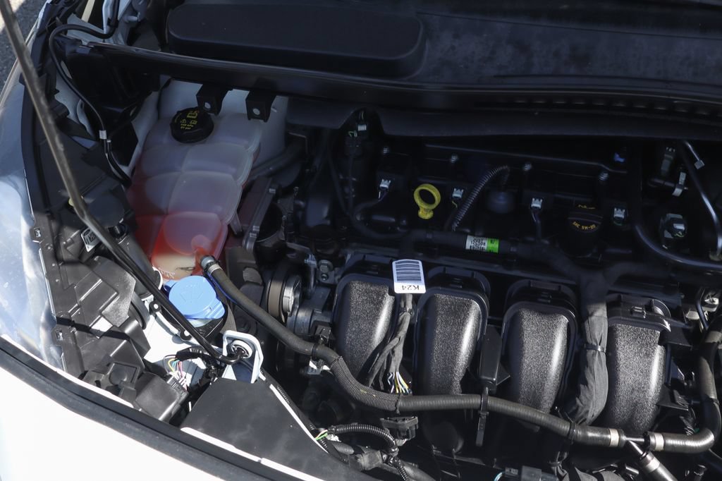 Used 2022 Ford Transit Connect XLT FWD image 13