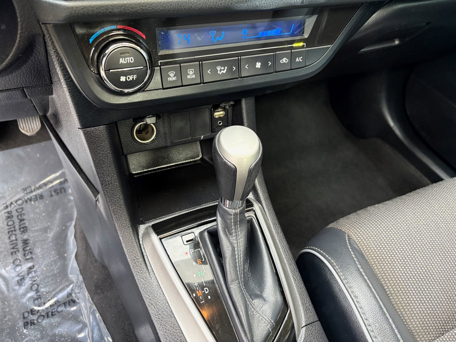 Used 2015 Toyota Corolla S FWD image 26