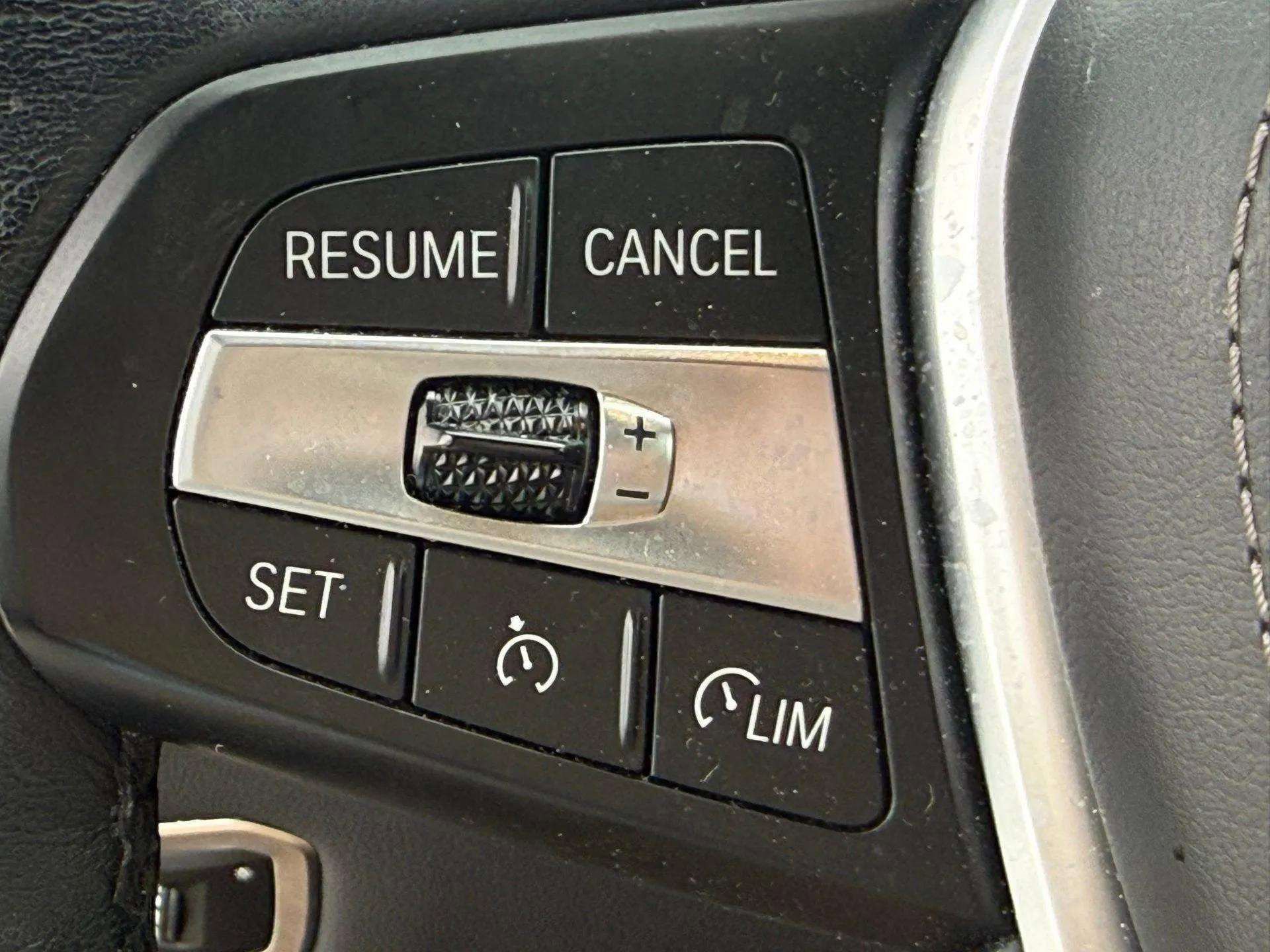 Used 2023 BMW X5 xDrive45e w/ Parking Assistance Package image 35