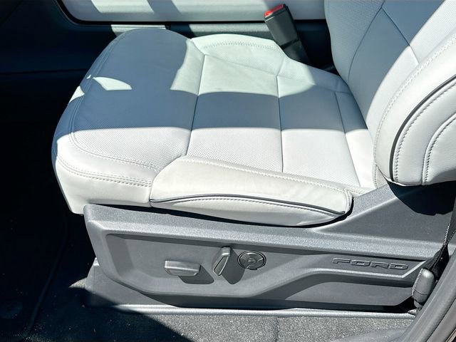 New 2026 Ford Expedition Max Platinum AWD/4WD image 13