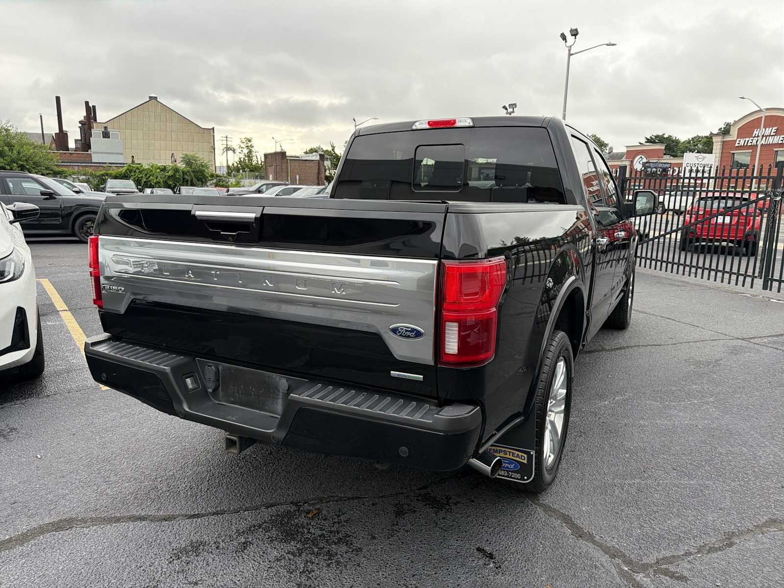 Used 2020 Ford F150 Platinum w/ Equipment Group 701A Luxury AWD/4WD image 6