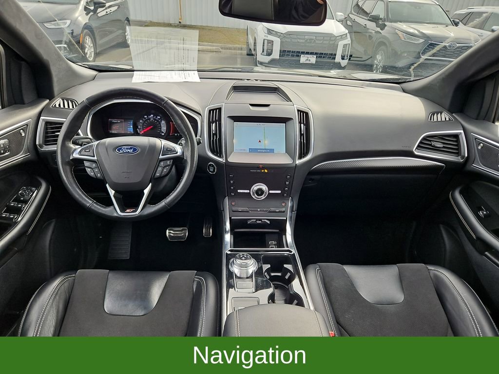 Used 2020 Ford Edge ST w/ Cold Weather Package AWD/4WD image 9