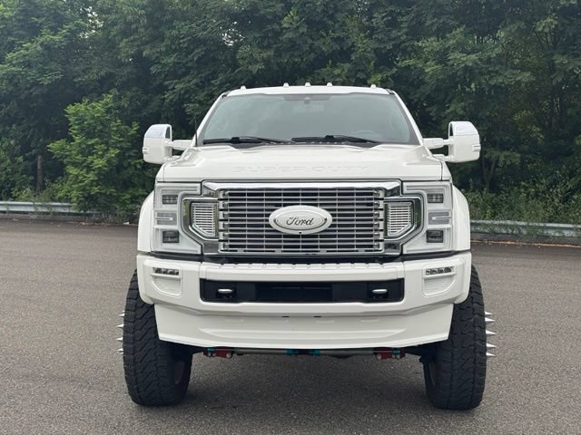 Used 2022 Ford F450 Platinum w/ FX4 Off-Road Package AWD/4WD image 2