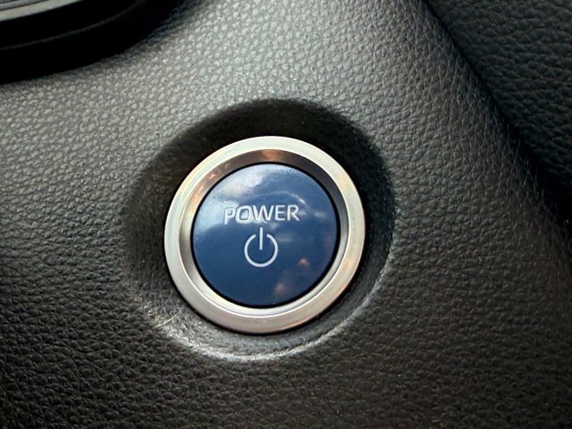 Used 2021 Toyota Corolla LE w/ Carpet Mat Package (TMS) FWD image 28