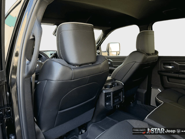 New 2026 RAM 3500 Laramie AWD/4WD image 29