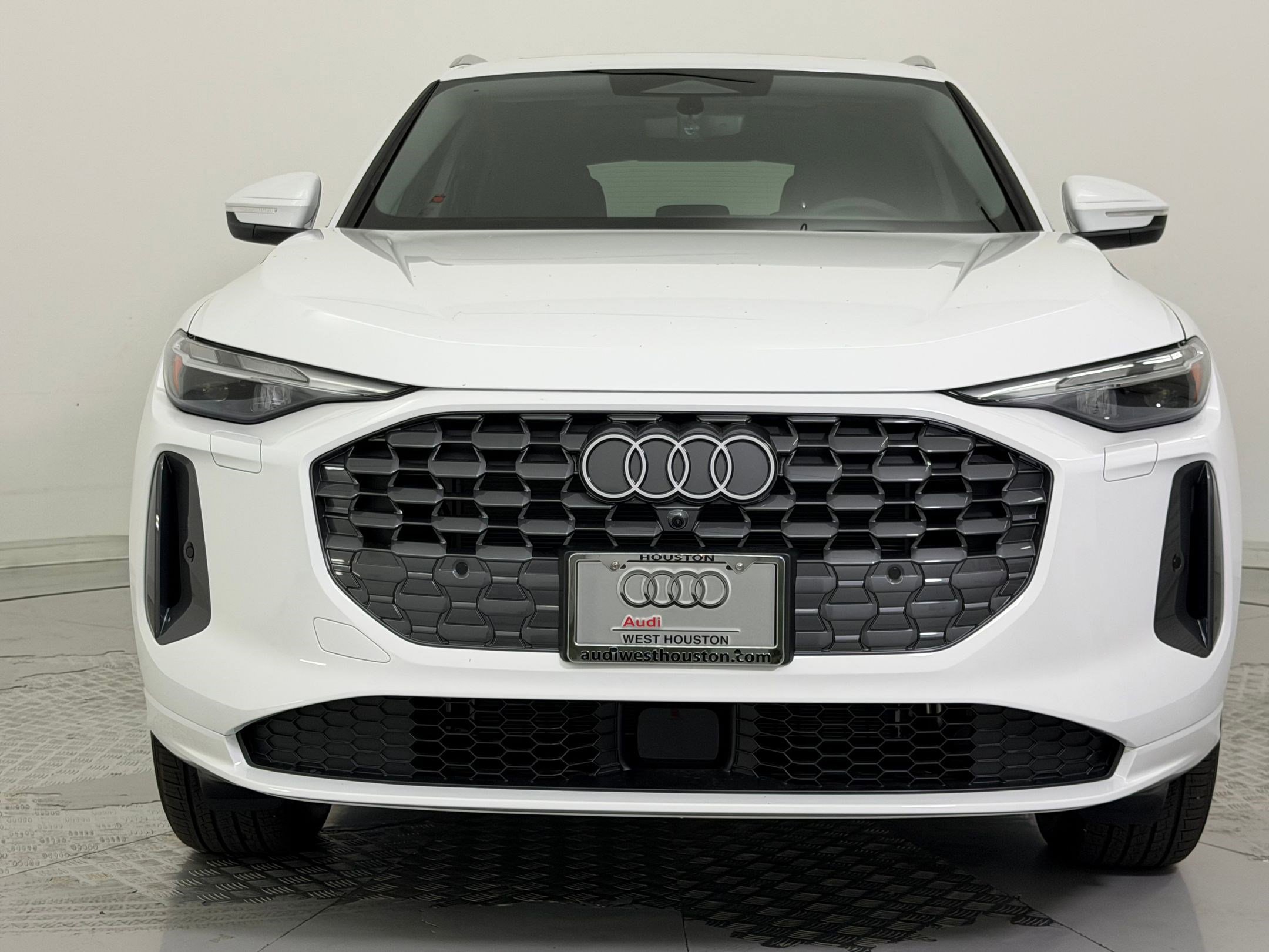 New 2026 Audi Q5 Premium image 6
