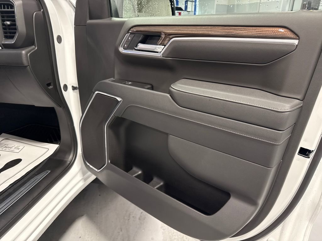 New 2026 Chevrolet Silverado 1500 LT AWD/4WD image 32