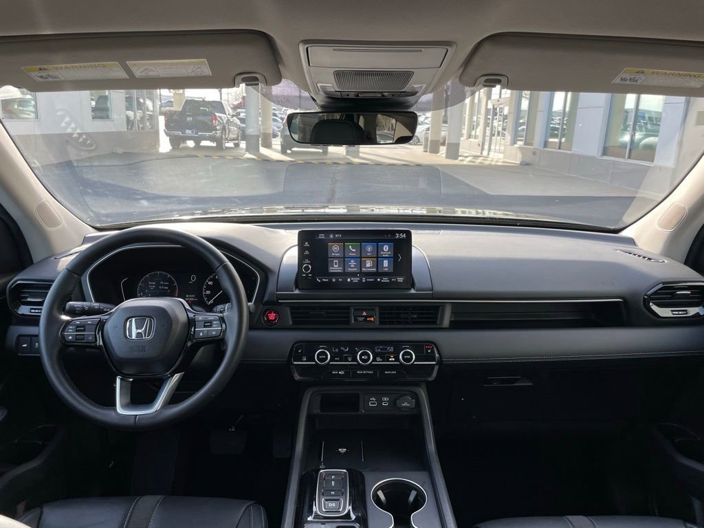 Certified 2025 Honda Pilot EX-L image 10