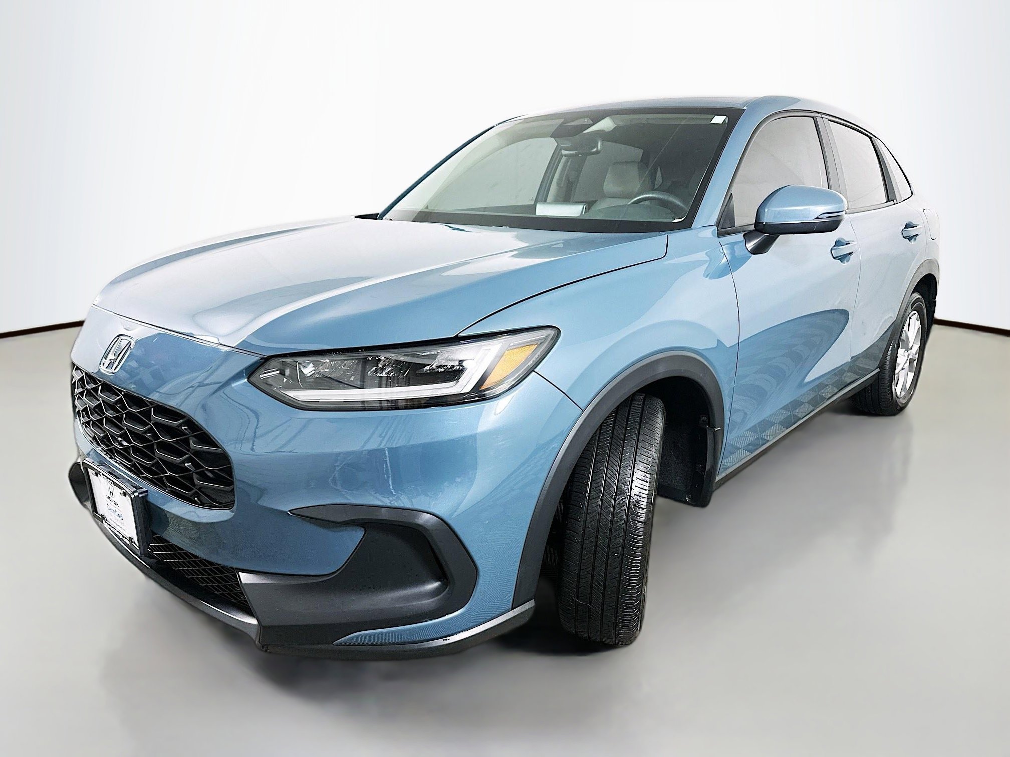 Certified 2024 Honda HR-V LX image 3