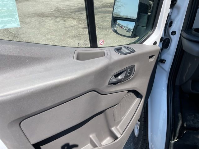 Used 2024 Ford Transit 250 Low Roof w/ Exterior Upgrade Package RWD image 21