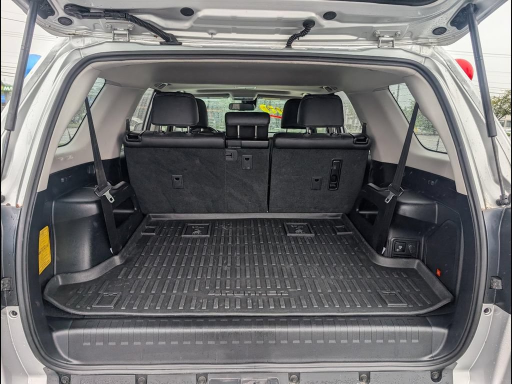 Used 2019 Toyota 4Runner SR5 RWD image 22