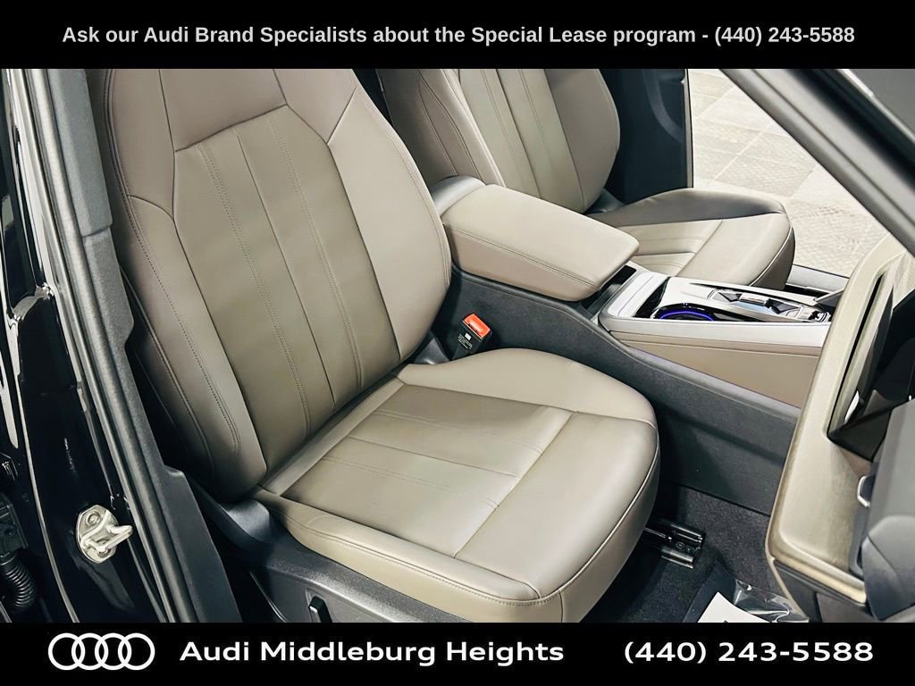 Certified 2025 Audi Q5 Premium w/ Convenience Package image 25
