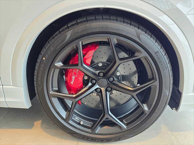 New 2026 Audi RS Q8 performance image 7