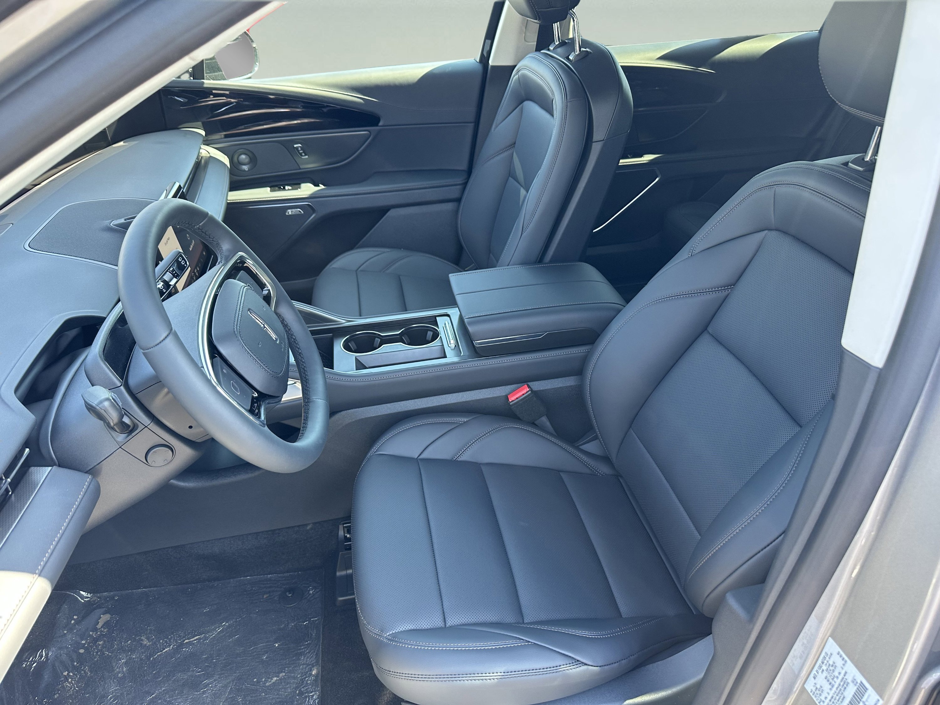 New 2026 Lincoln Nautilus Premier w/ Equipment Group 102A image 9