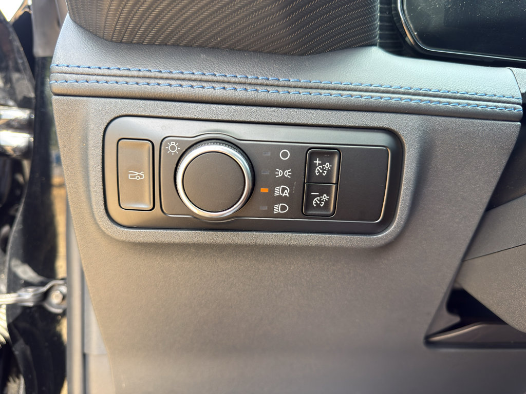 Used 2024 Ford Mustang Dark Horse image 11