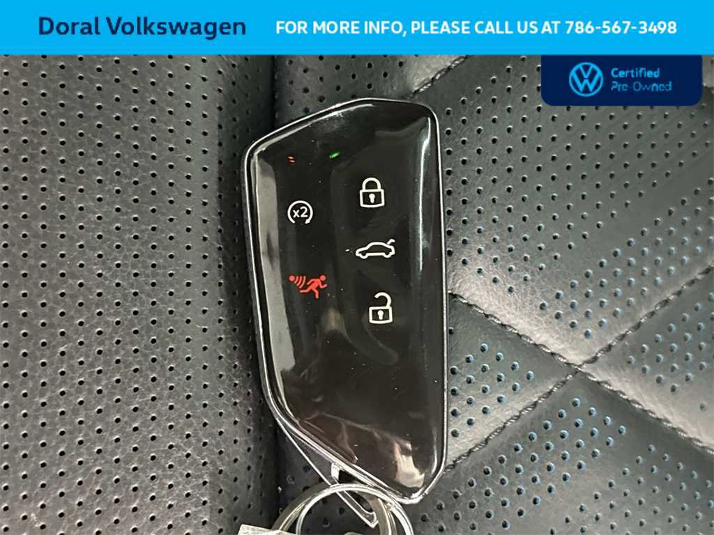 Certified 2024 Volkswagen Atlas Cross Sport SEL Premium R-Line image 28