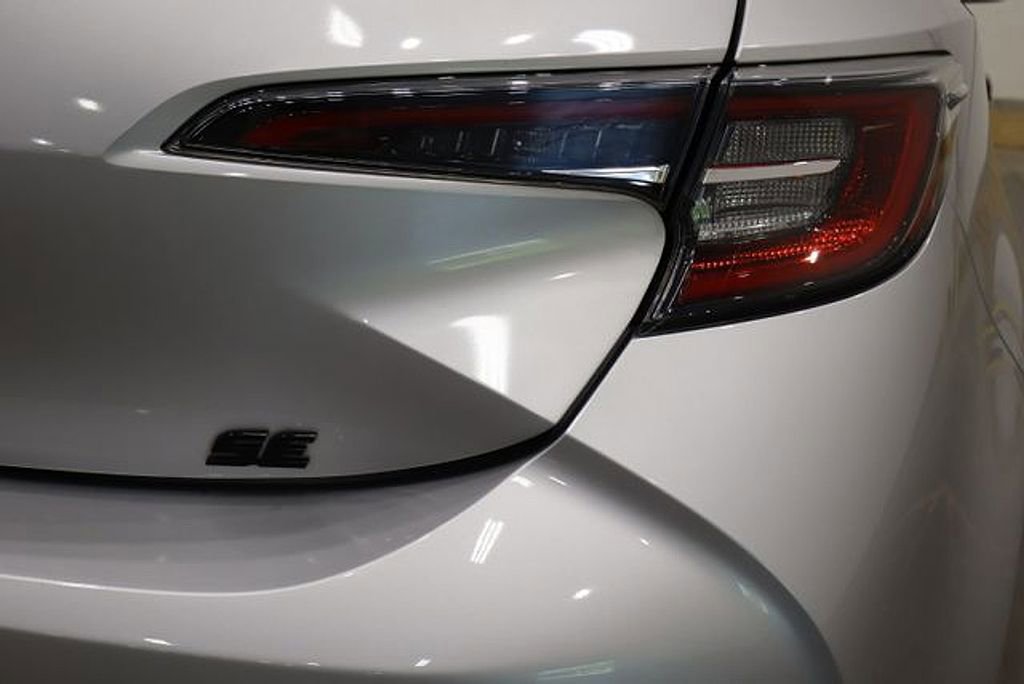 Used 2020 Toyota Corolla SE FWD image 43