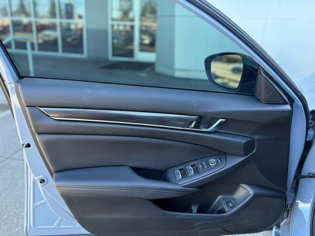 Used 2022 Honda Accord Sport image 11
