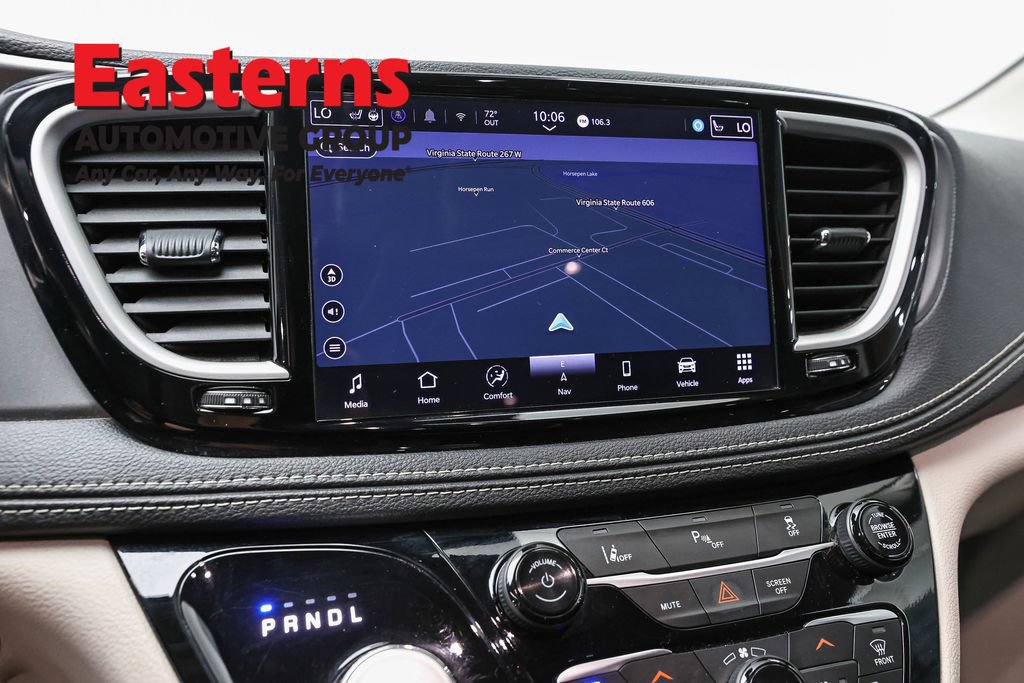 Used 2024 Chrysler Pacifica Limited FWD image 19