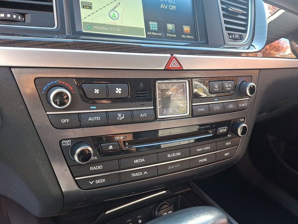 Used 2018 Genesis G80 3.8 image 16