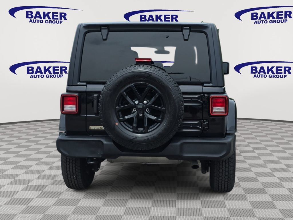 Used 2023 Jeep Wrangler Unlimited Sport AWD/4WD image 4